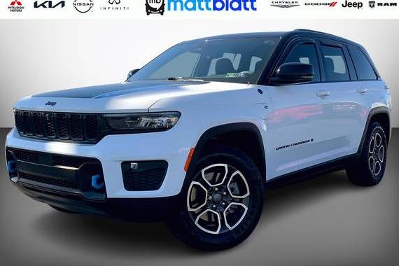 JEEP GRAND CHEROKEE 2024 1C4RJYC66R8941874 image